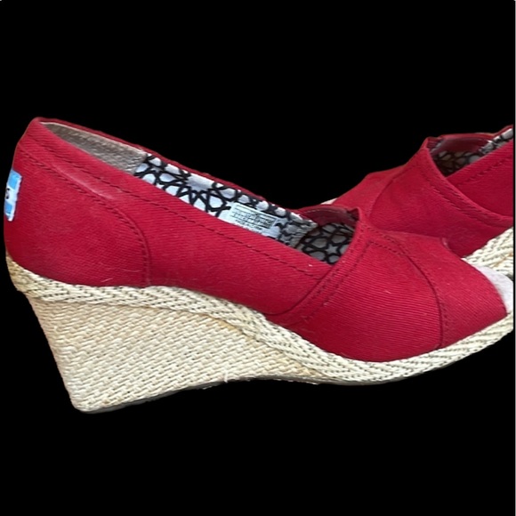 Toms Twill Classic Wedge Sandals Womens 6.5 Red Peep Toe Twine 3" Heel Shoes - Picture 5 of 12